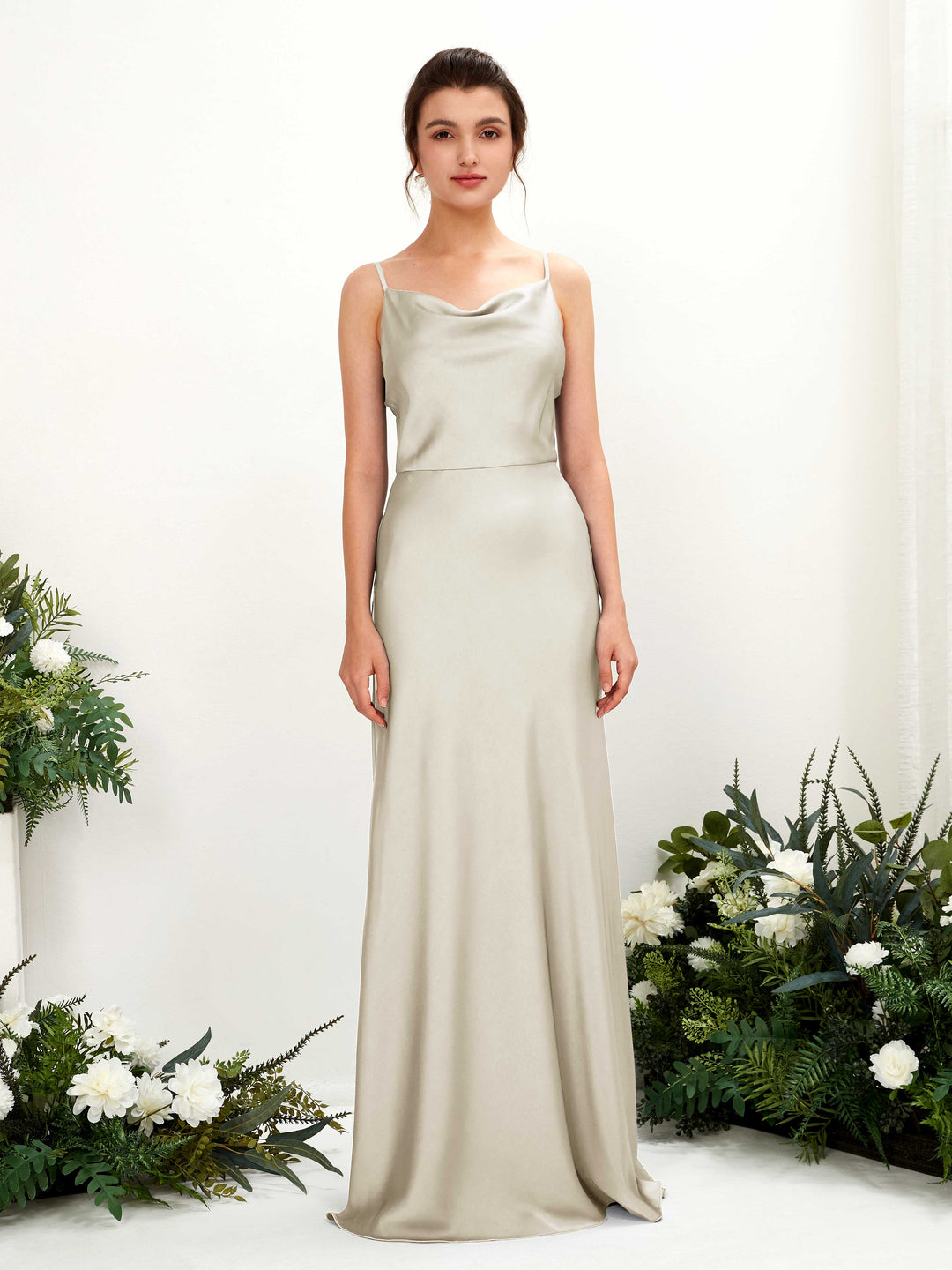 Carlyna Robe trapèze col bénitier longueur ras du sol demoiselle d&