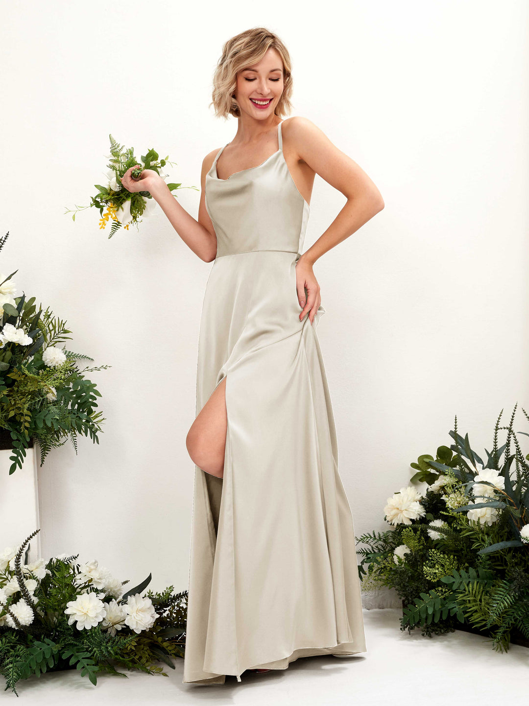 Carlyna Robe Trapèze Col bénitier Longueur ras du sol Robe de demoiselle d&