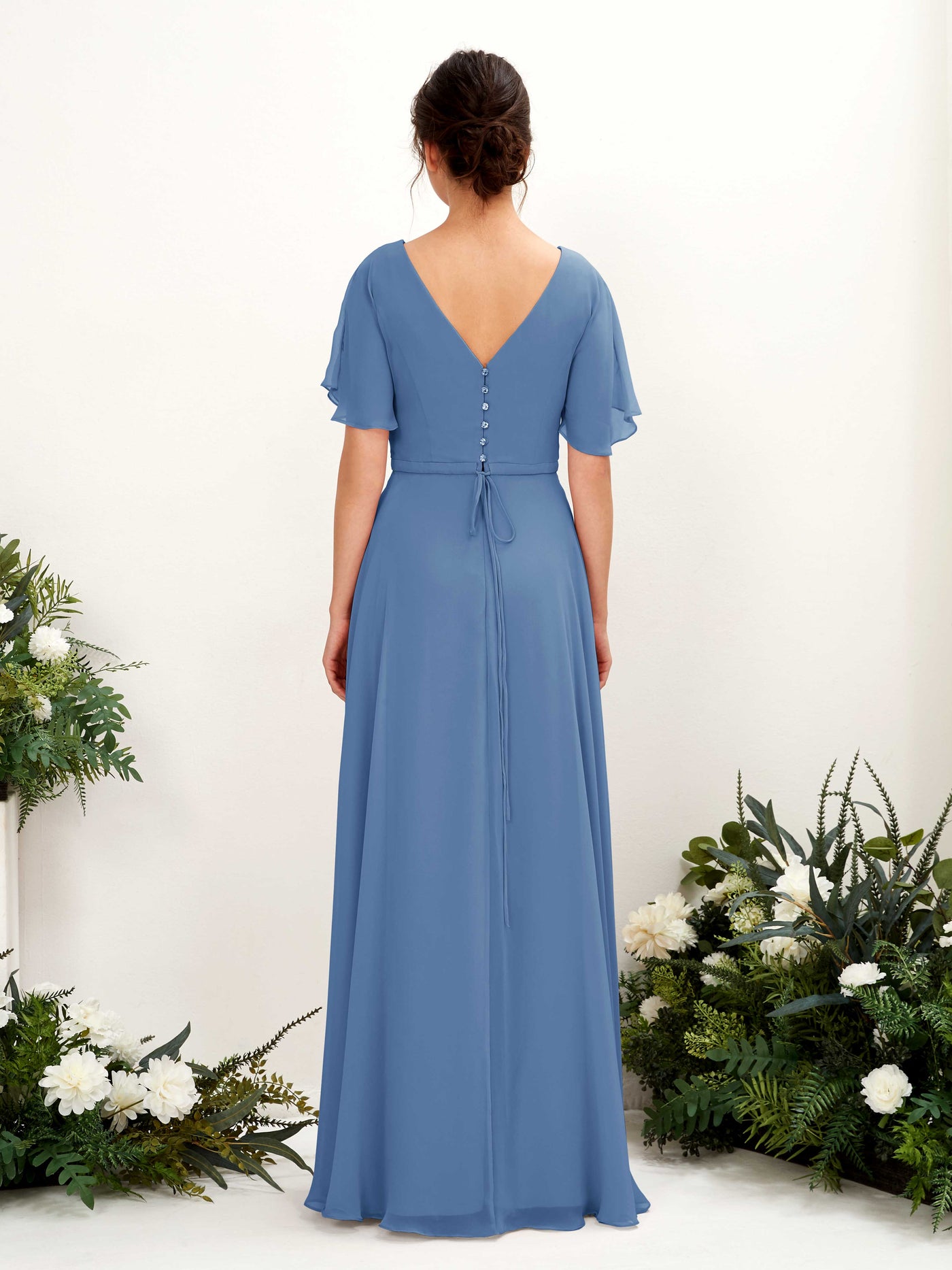 Carlyna Robe trapèze Col V Encolure croisée Manches papillon Longueur ras du sol Robes de demoiselle d'honneur Bleu Poussiéreux #couleur_bleu-poussi-reux