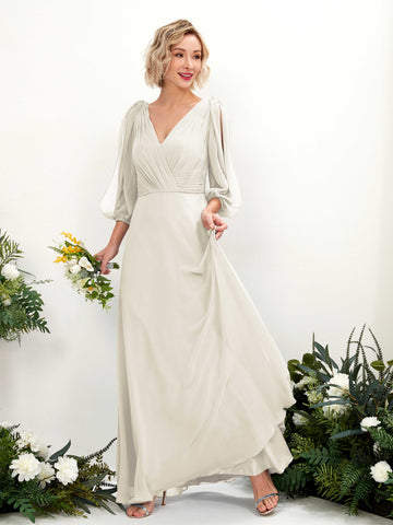 Carlyna Robe Trapèze Col V Encolure croisée Manches trois-quarts Longueur ras du sol Robes de demoiselle d'honneur Ivoire #couleur_ivoire