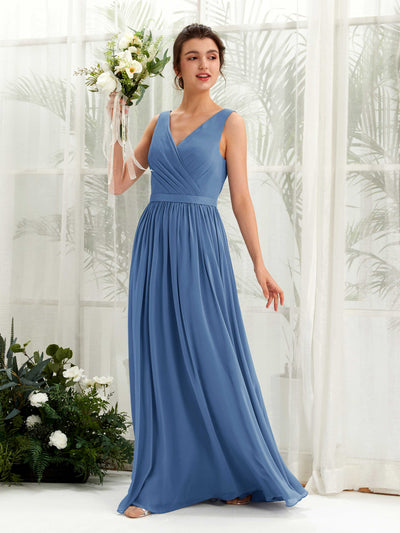 Carlyna Robe trapèze col V longueur ras du sol froncé demoiselle d'honneur Bleu Poussiéreux #couleur_bleu-poussi-reux