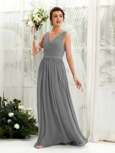 Carlyna Robe trapèze col V longueur ras du sol froncé demoiselle d'honneur Gris Acier #couleur_gris-acier