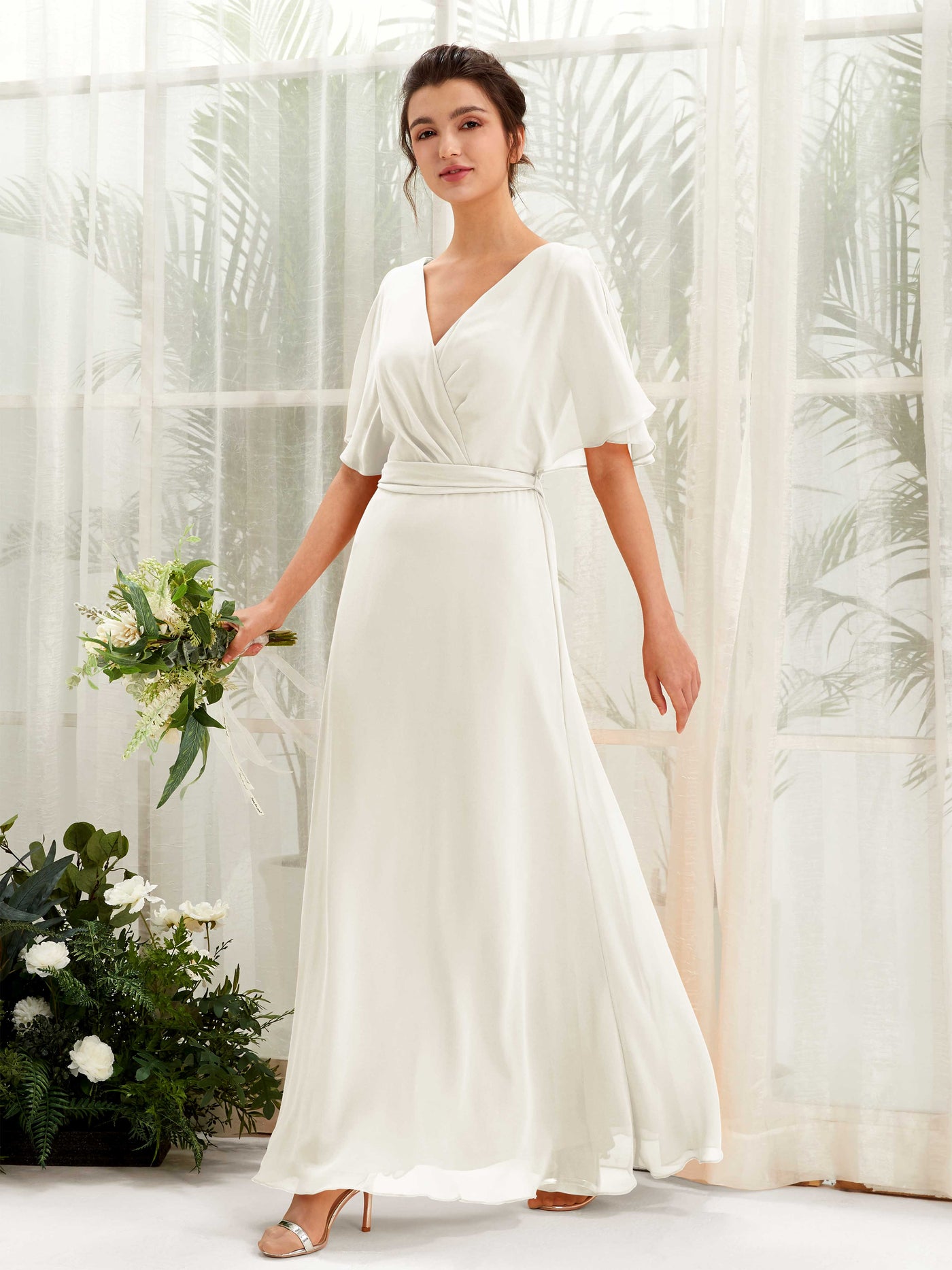 Carlyna Robe Trapèze Col V Manches Cape Longueur ras du sol Demoiselle d'honneur Ivoire #couleur_ivoire