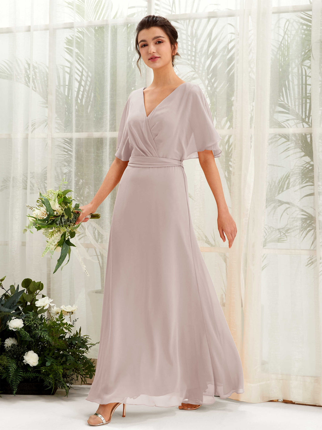 Carlyna Robe Trapèze Col V Manches Cape Longueur ras du sol Demoiselle d&