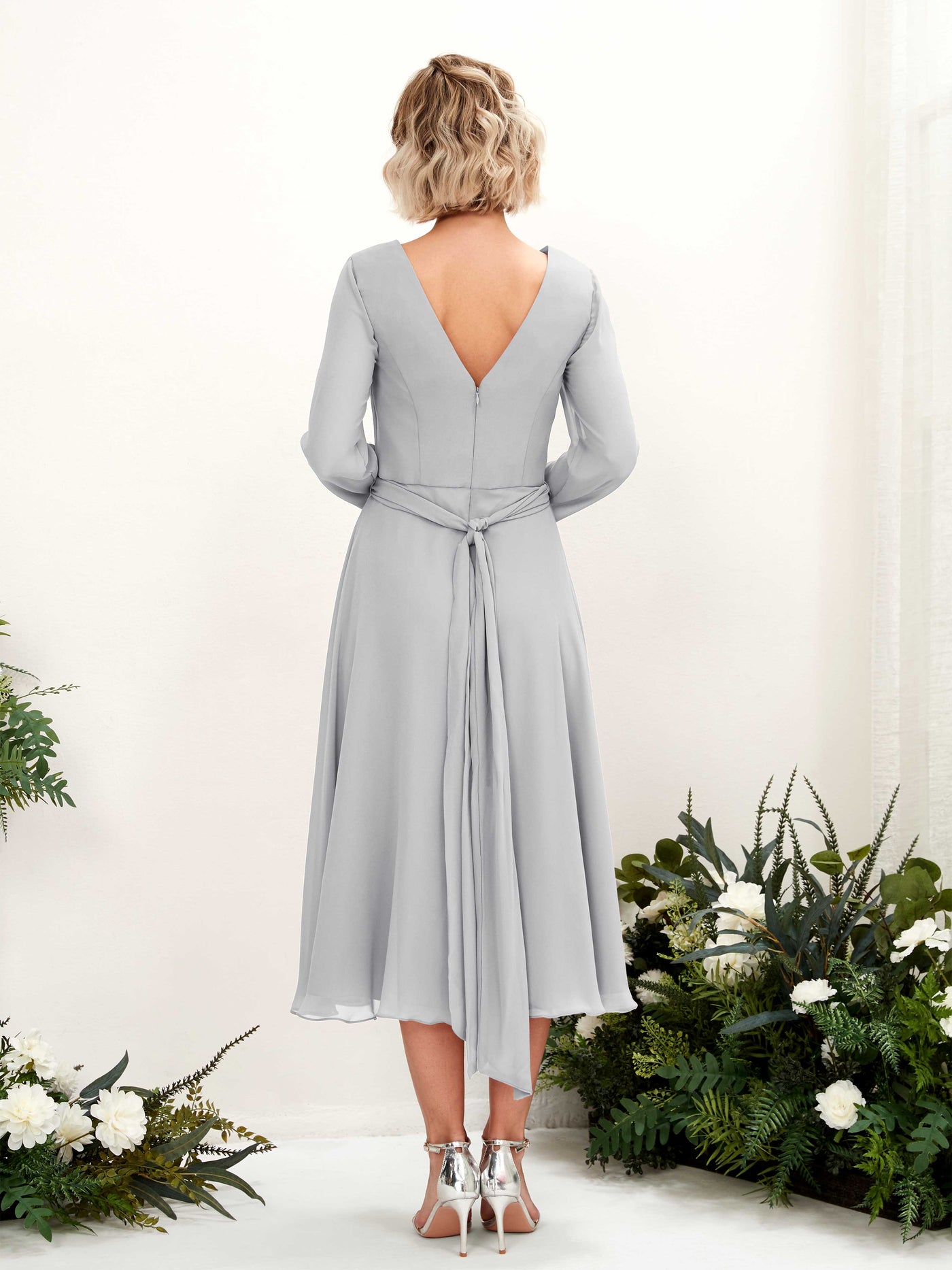 Carlyna Robe trapèze Col V Manches longues Longueur mollet Robe de demoiselle d'honneur Argent #couleur_argent