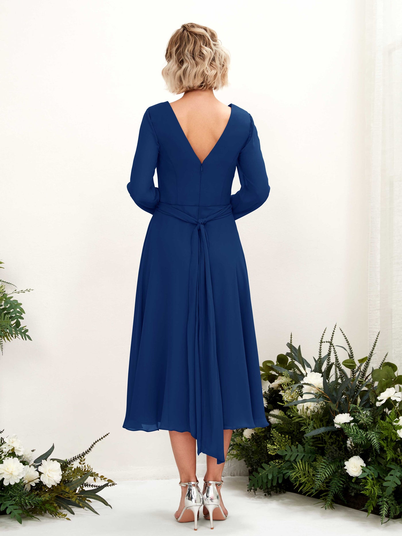Carlyna Robe trapèze Col V Manches longues Longueur mollet Robe de demoiselle d'honneur Bleu Roi #couleur_bleu-roi