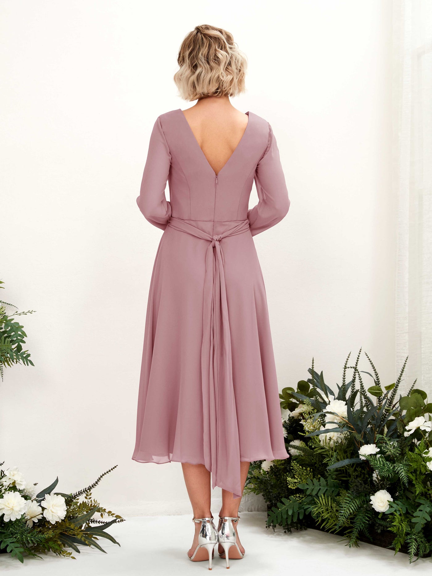 Carlyna Robe trapèze Col V Manches longues Longueur mollet Robe de demoiselle d'honneur Mauve Vintage #couleur_mauve-vintage