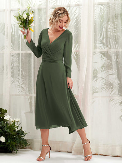 Carlyna Robe trapèze Col V Manches longues Longueur mollet Robe de demoiselle d'honneur Olive Martini #couleur_olive-martini