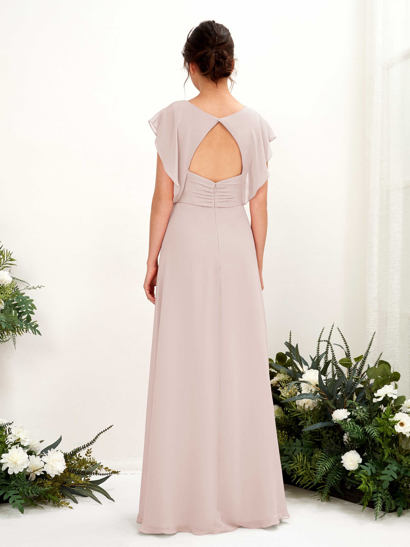 Carlyna Robe trapèze col V manches papillon longueur au sol demoiselle d'honneur Biscotti #couleur_biscotti