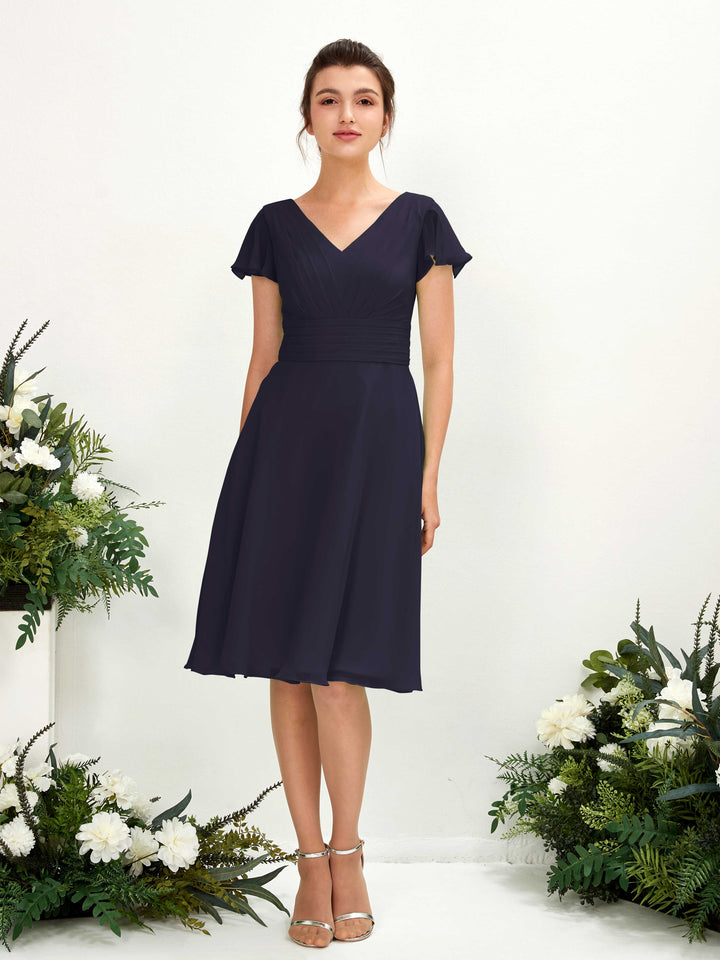 Carlyna Robe trapèze col V manches papillon longueur genou mousseline Bleu Marine Foncé 