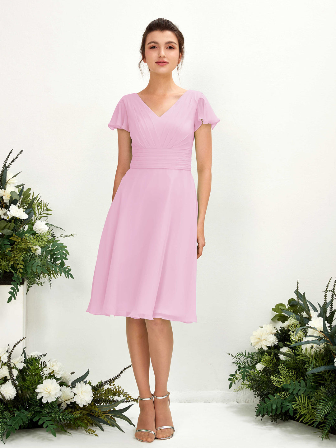 Carlyna Robe trapèze col V manches papillon longueur genou mousseline Rose Bonbon 