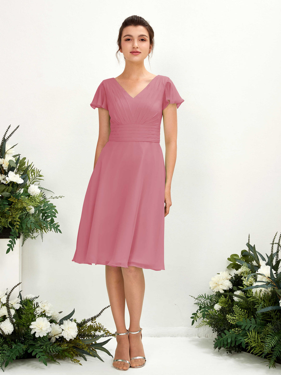 Carlyna Robe trapèze col V manches papillon longueur genou mousseline Rose Du Désert 