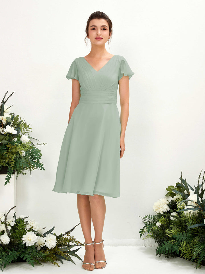 Carlyna Robe trapèze col V manches papillon longueur genou mousseline Vert Sauge Foncé 