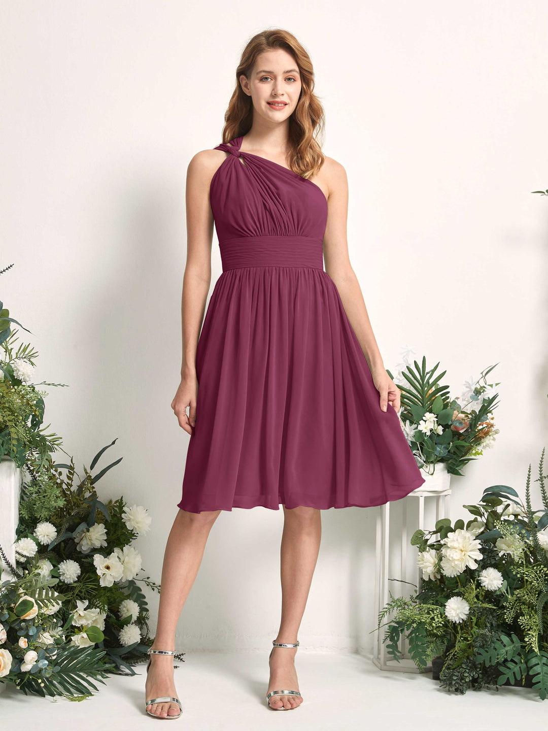 Carlyna Robe trapèze décolleté asymétrique longueur genou froncée en mousseline demoiselle d&