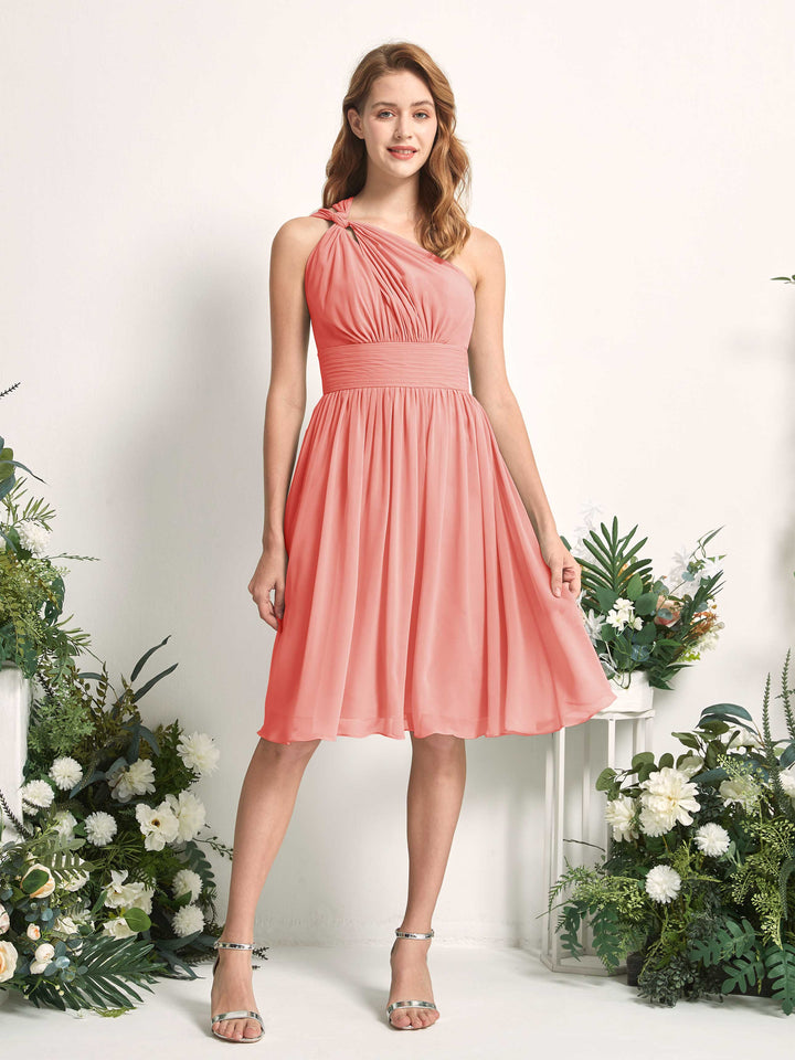 Carlyna Robe trapèze décolleté asymétrique longueur genou froncée en mousseline demoiselle d&
