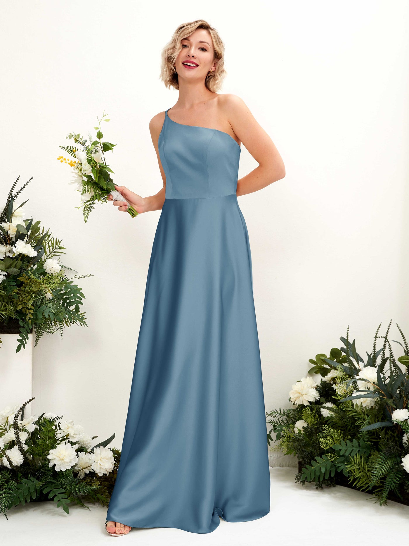 Carlyna Robe Trapèze Décolleté Asymétrique Longueur Ras du Sol Demoiselle d'Honneur Bleu Encre #couleur_bleu-encre