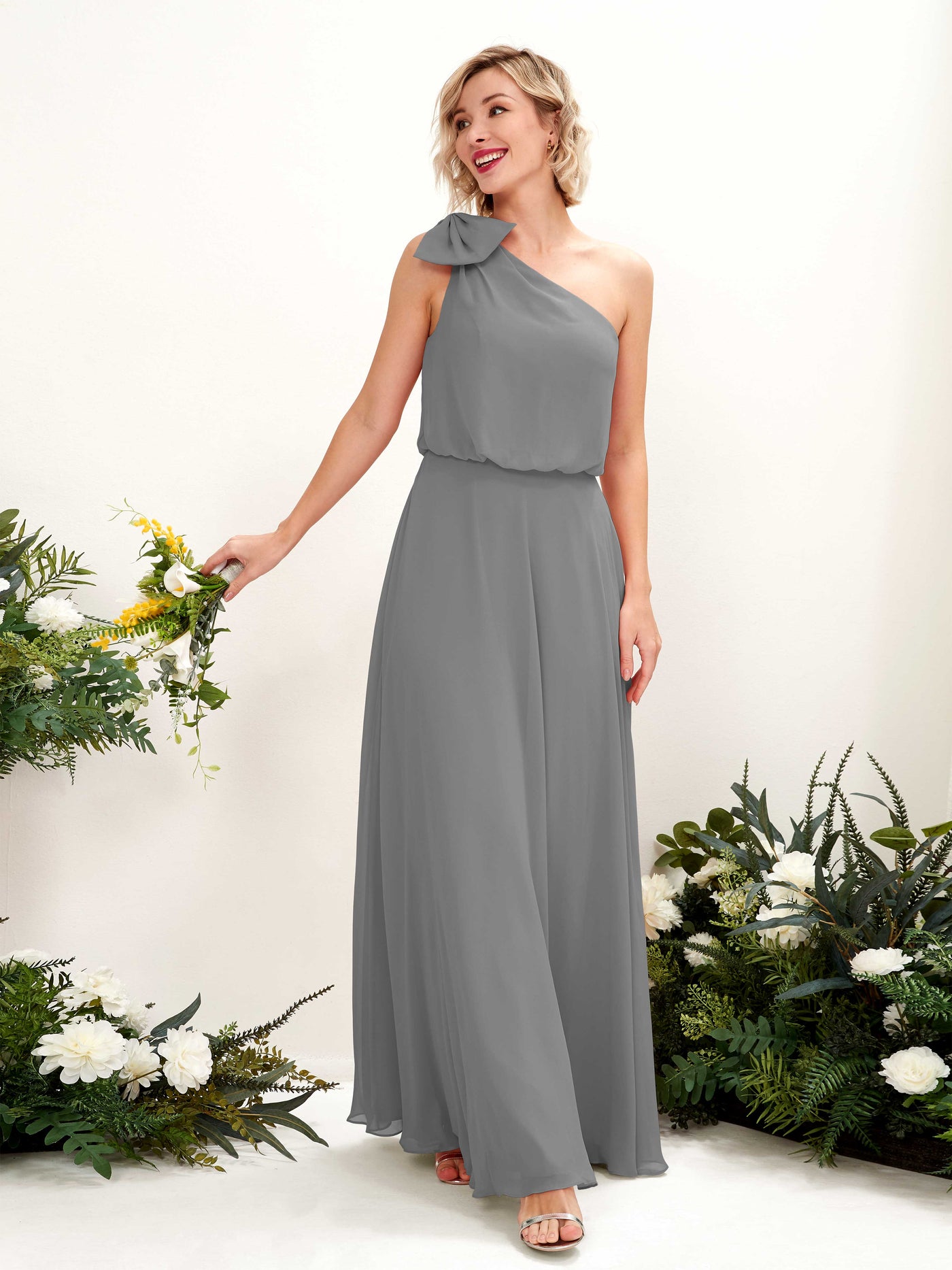 Carlyna Robe trapèze décolleté asymétrique longueur ras du sol demoiselle d'honneur Gris Acier #couleur_gris-acier
