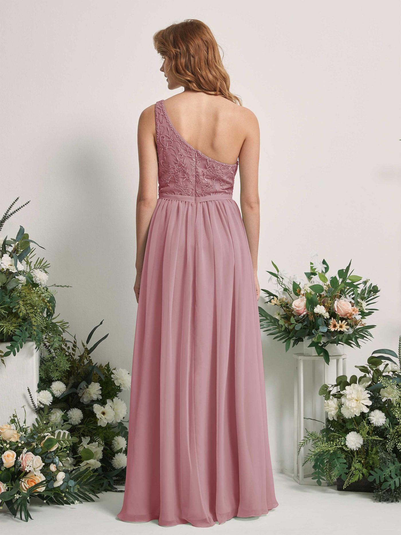 Carlyna Robe trapèze Décolleté asymétrique Longueur ras du sol Mousseline demoiselle d'honneur Mauve Vintage #couleur_mauve-vintage