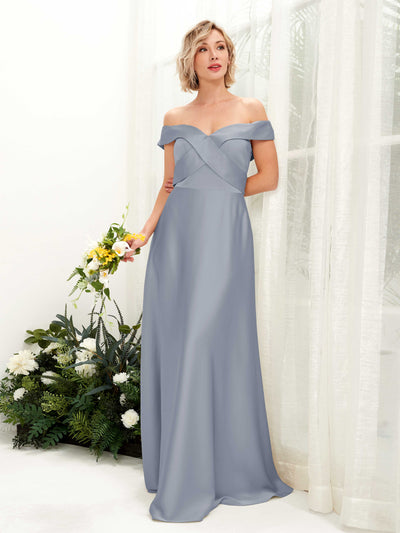 Carlyna Robe trapèze Épaule Dénudée longueur ras du sol en satin Bleu Poussiéreux #couleur_bleu-poussi-reux