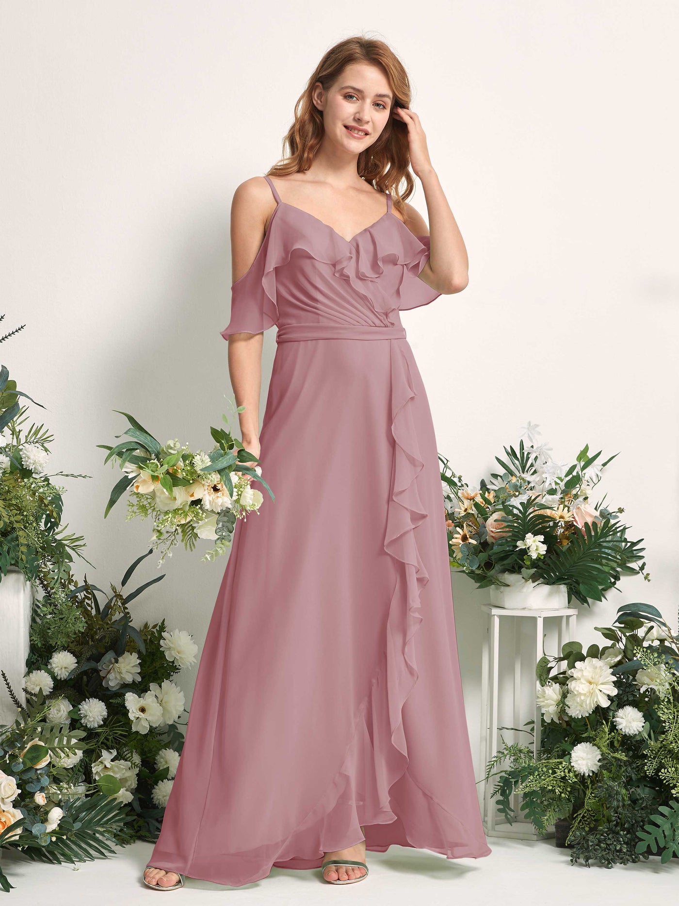 Carlyna Robe Trapèze Épaule Dénudée Longueur ras du sol Mousseline Demoiselle d'honneur Mauve Vintage #couleur_mauve-vintage