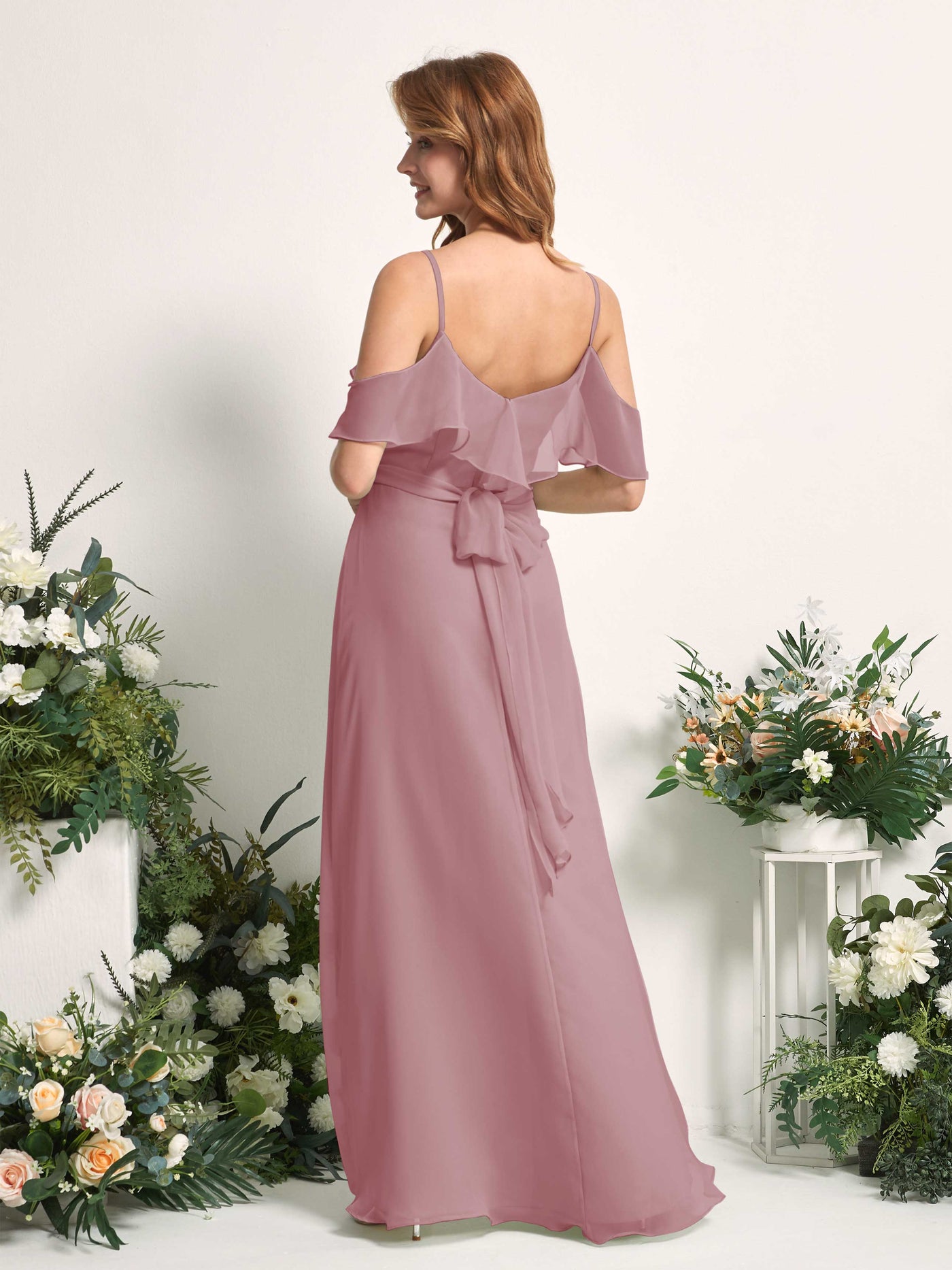 Carlyna Robe Trapèze Épaule Dénudée Longueur ras du sol Mousseline Demoiselle d'honneur Mauve Vintage #couleur_mauve-vintage