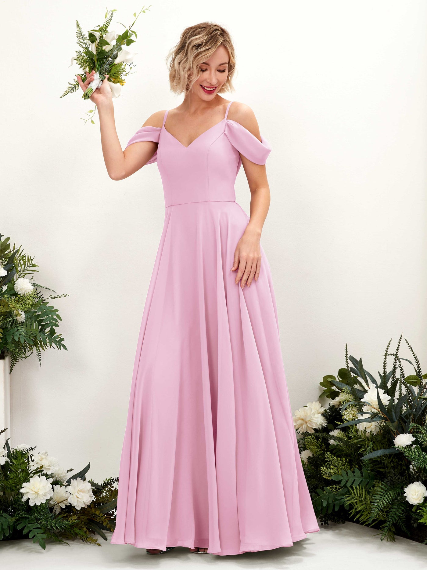 Carlyna Robe trapèze Épaule Dénudée Longueur ras du sol Mousseline demoiselle d'honneur Rose Bonbon #couleur_rose-bonbon