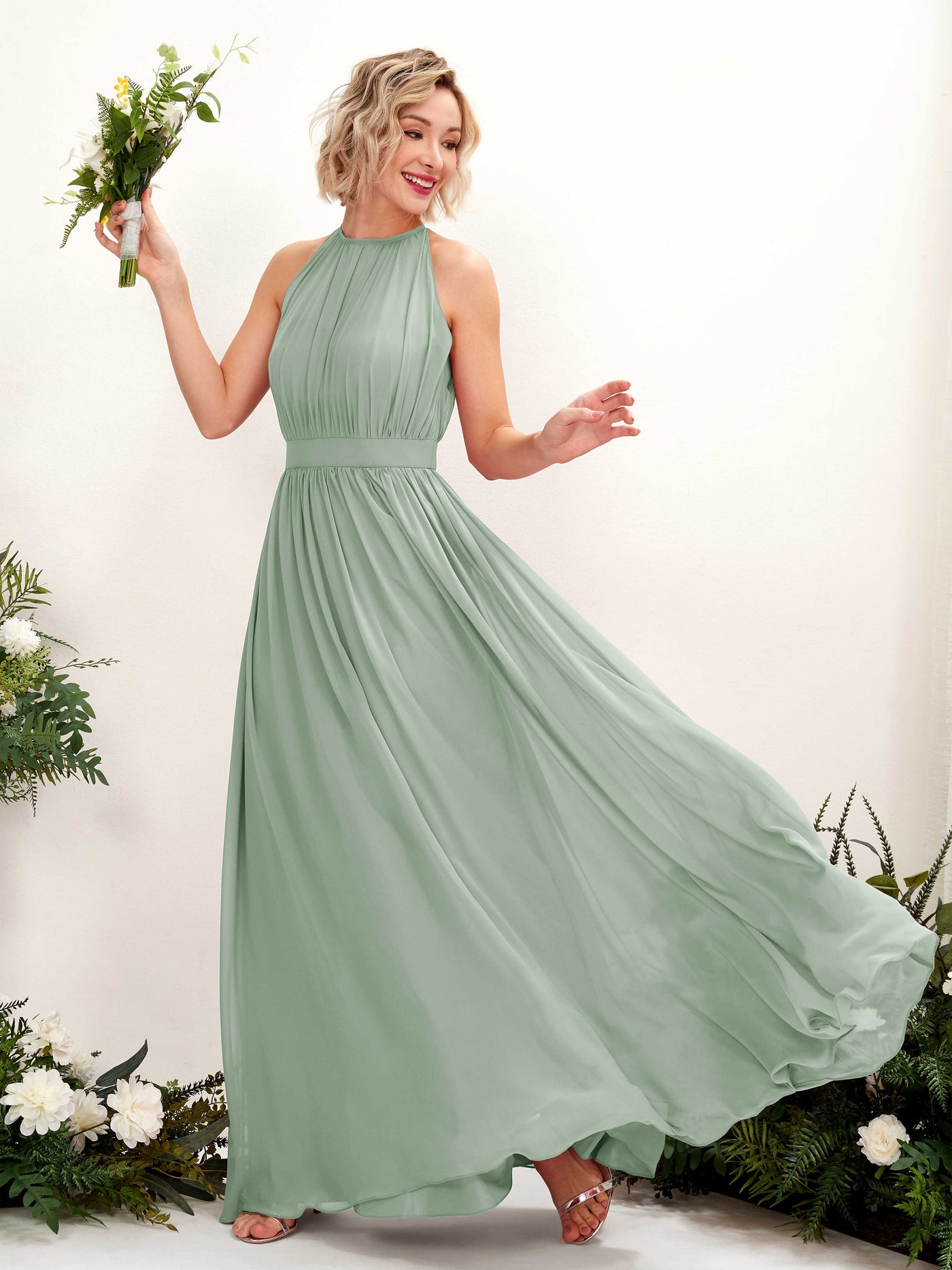 Carlyna Robe Trapèze Longueur ras du sol Col rond Mousseline Robes de demoiselle d'honneur Vert Sauge Foncé #couleur_vert-sauge-fonc