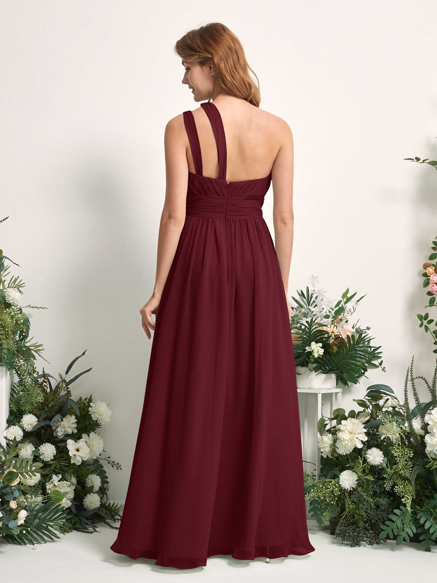 Carlyna Robe Trapèze Longueur ras du sol Décolleté Asymétrique Mousseline Demoiselle d'honneur Bordeaux #couleur_bordeaux