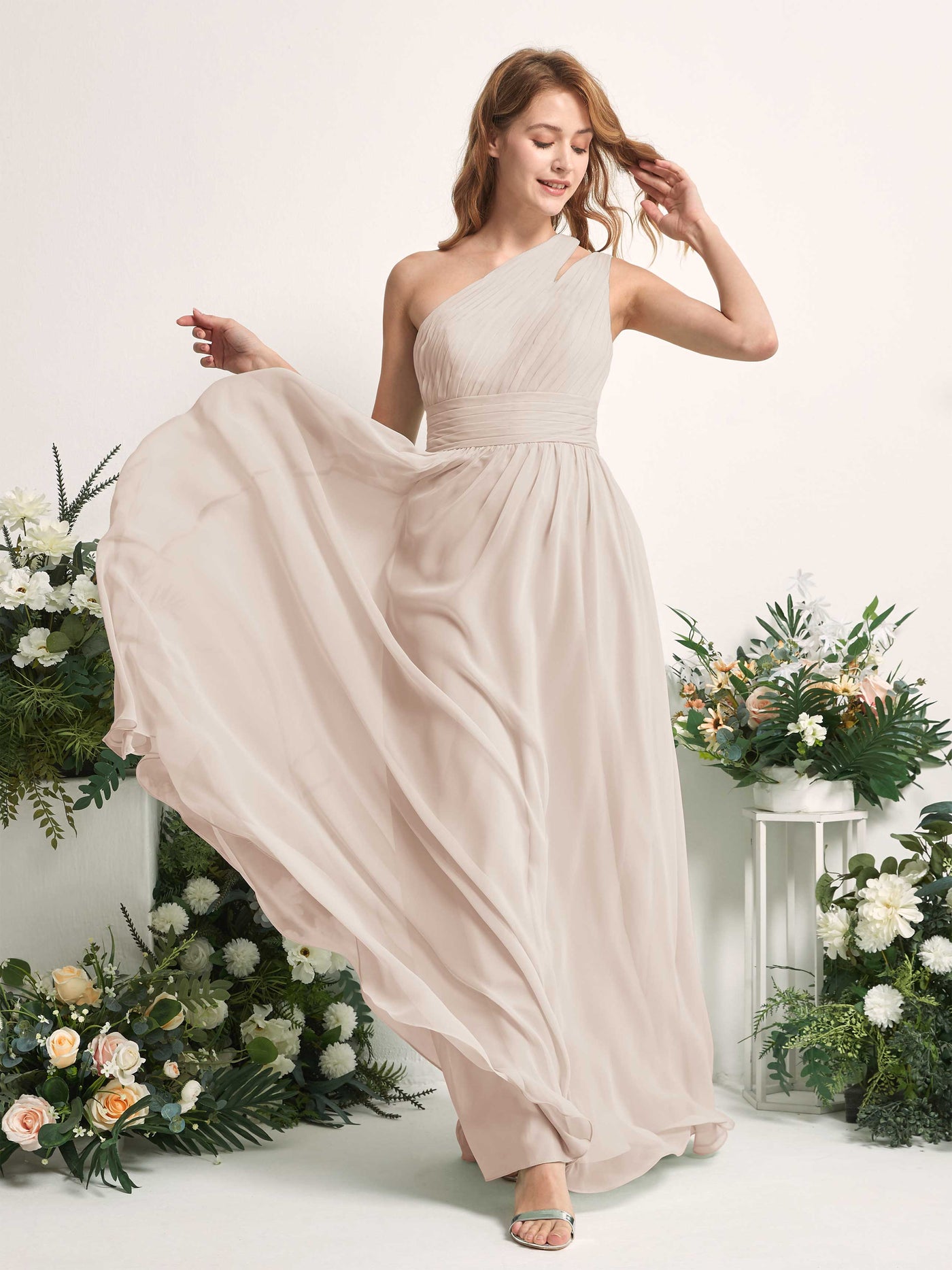 Carlyna Robe Trapèze Longueur ras du sol Décolleté Asymétrique Mousseline Demoiselle d'honneur Champagne #couleur_champagne