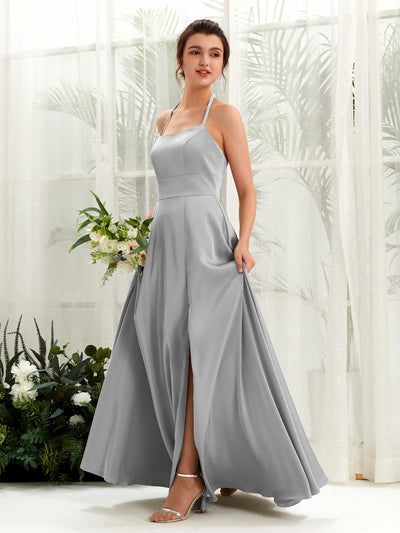 Carlyna Robe Trapèze Longueur ras du sol Satin Licou Demoiselle d'honneur Gris Boussole #couleur_gris-boussole