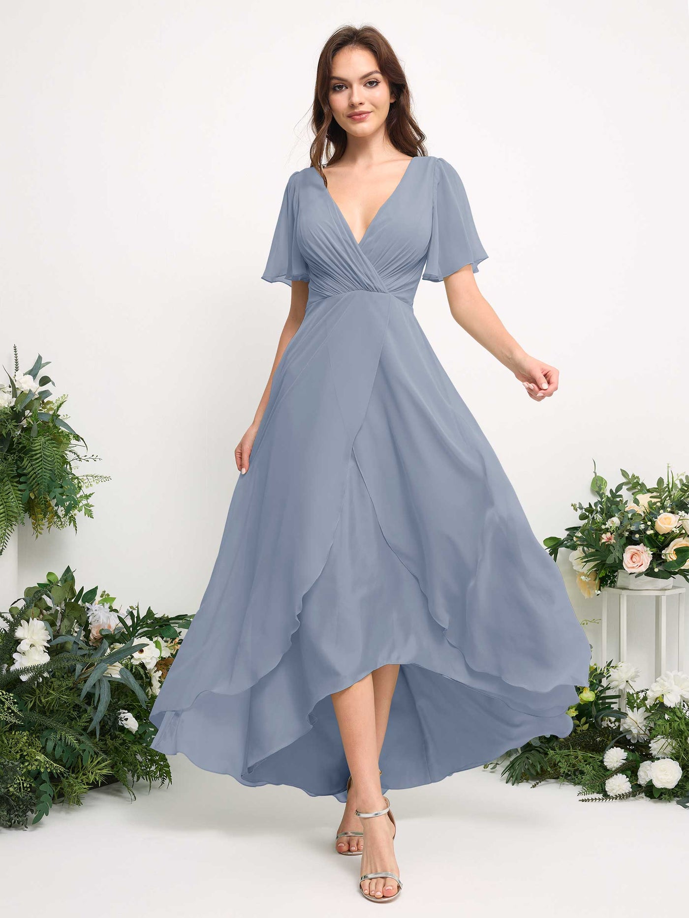 Carlyna Robe Trapèze Mousseline Col V Longueur ras du sol Robe de demoiselle d'honneur Bleu Poussiéreux Amélioré #couleur_bleu-poussi-reux-am-lior