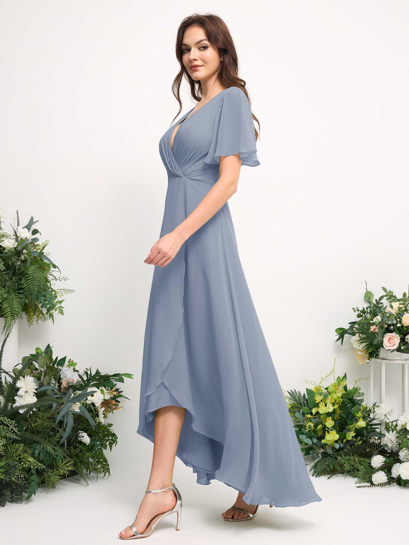 Carlyna Robe Trapèze Mousseline Col V Longueur ras du sol Robe de demoiselle d'honneur Bleu Poussiéreux Amélioré #couleur_bleu-poussi-reux-am-lior