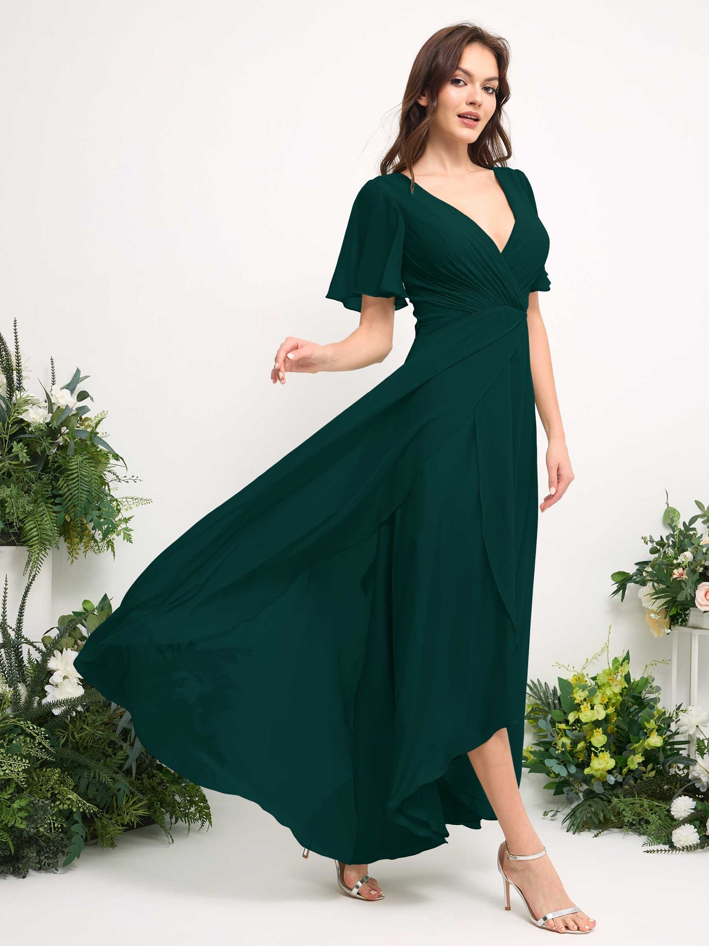 Carlyna Robe Trapèze Mousseline Col V Longueur ras du sol Robe de demoiselle d'honneur Émeraude Foncé #couleur_meraude-fonc