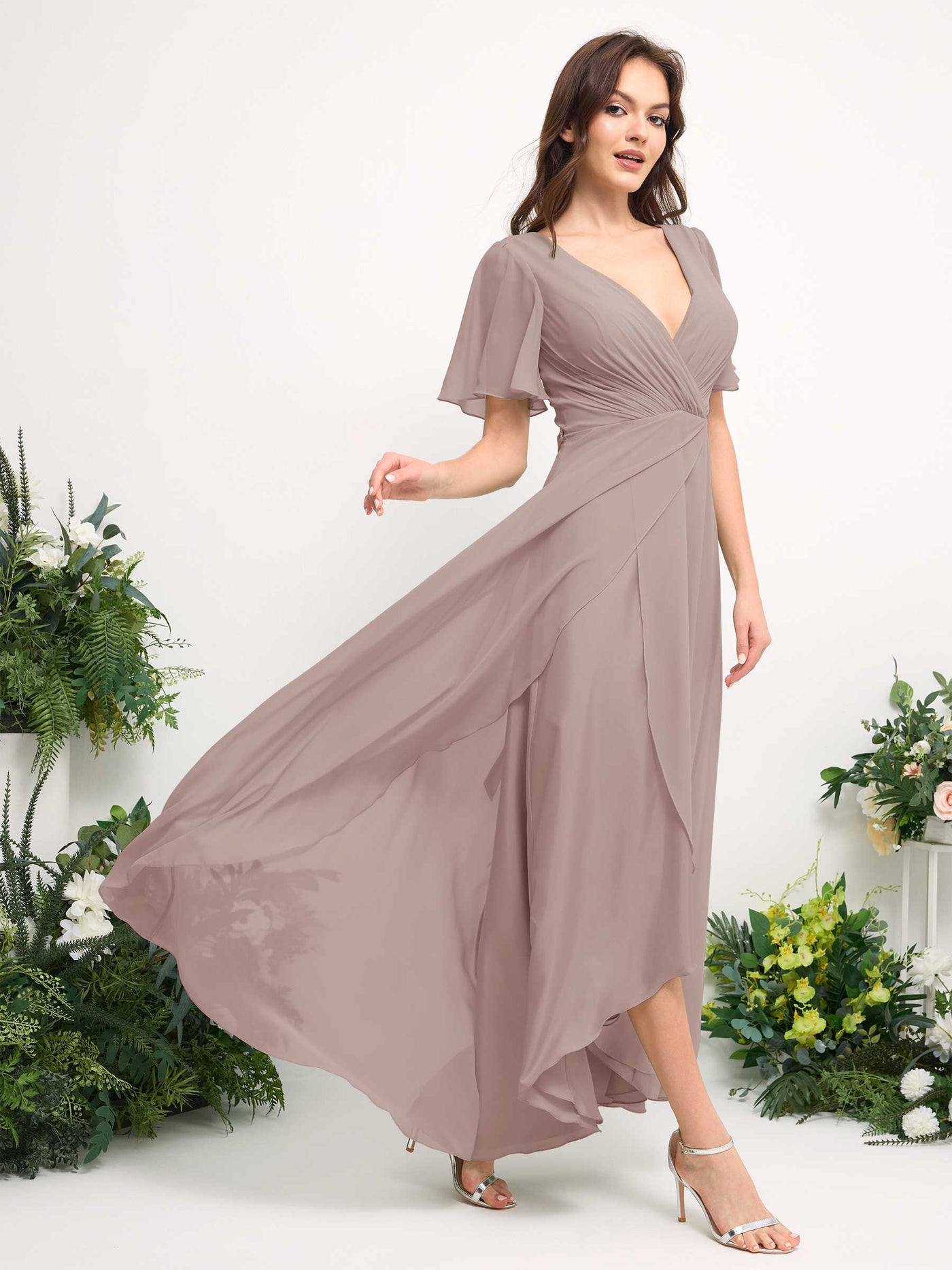 Carlyna Robe Trapèze Mousseline Col V Longueur ras du sol Robe de demoiselle d'honneur Taupe #couleur_taupe
