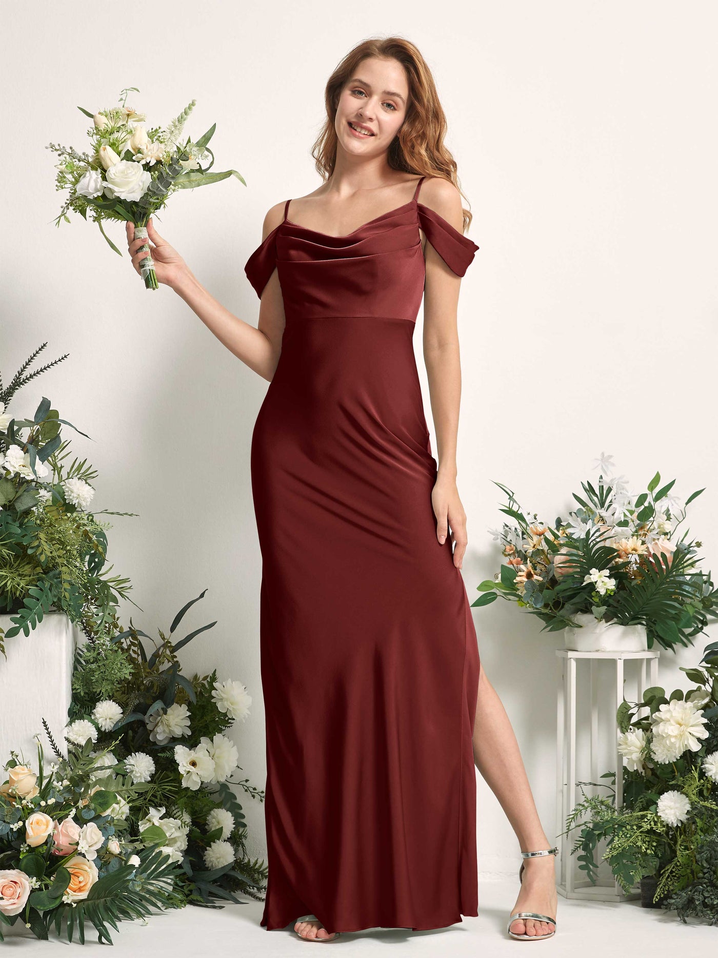 Carlyna Sirène Épaule Dénudée Longueur ras du sol Robes de demoiselle d'honneur Bordeaux #couleur_bordeaux