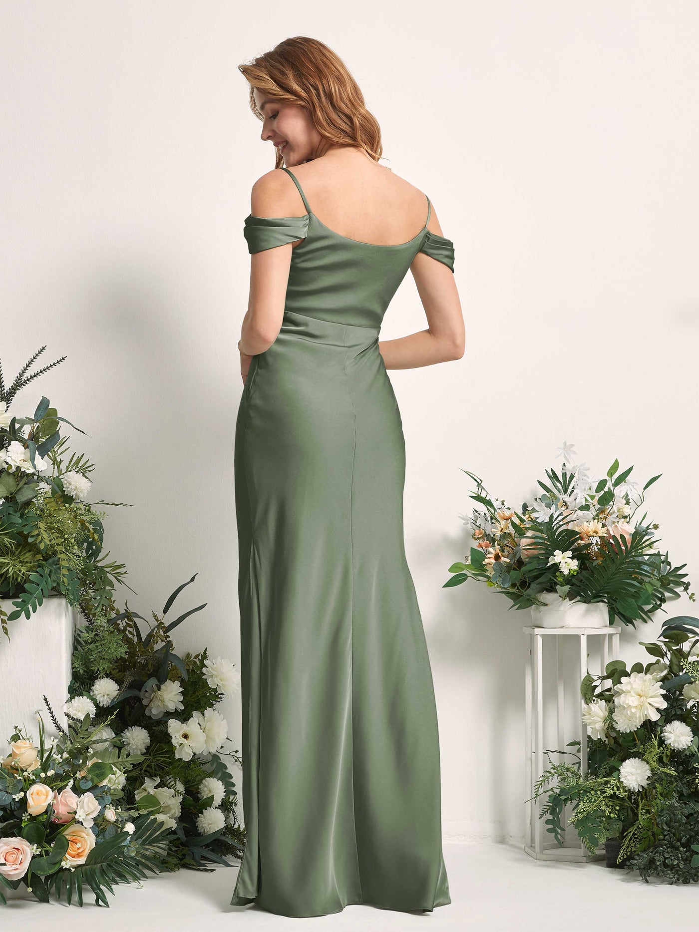 Carlyna Sirène Épaule Dénudée Longueur ras du sol Robes de demoiselle d'honneur Olive #couleur_olive