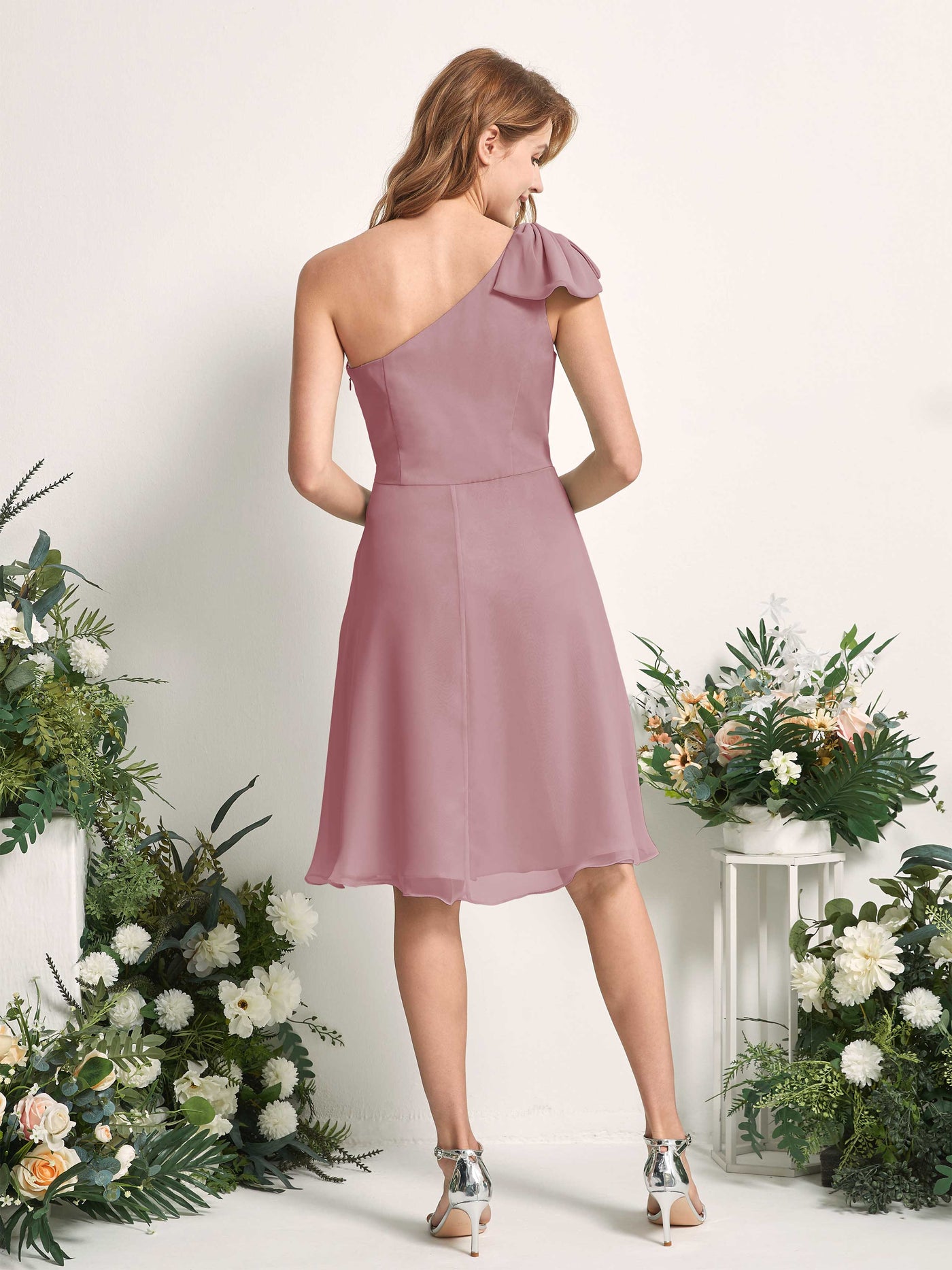 Carlyna Trapèze Décolleté Asymétrique Patineuse Robes de demoiselle d'honneur Mauve Vintage #couleur_mauve-vintage