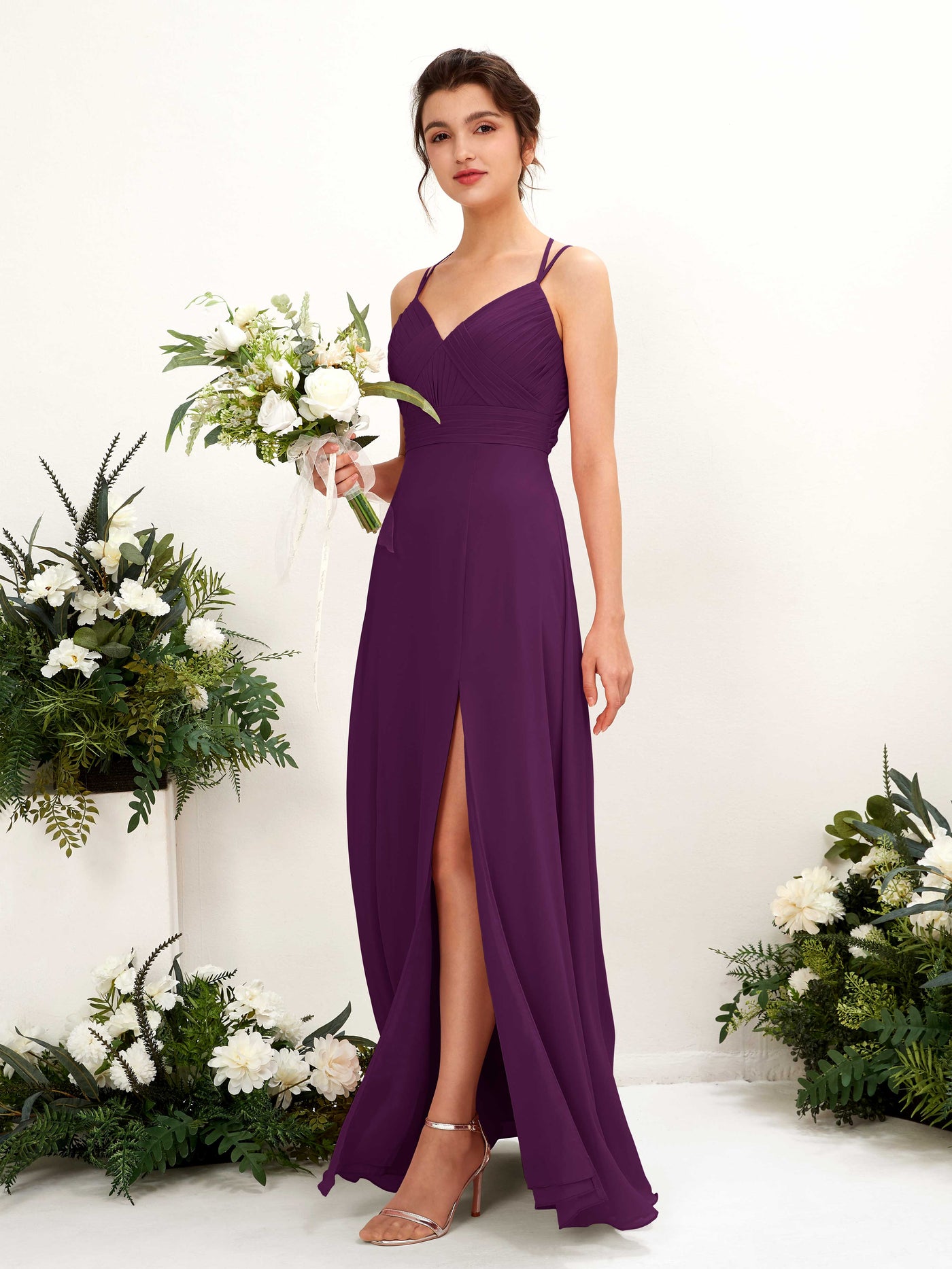 Carlyna Trapèze Longueur ras du sol Col V Licou Robes de demoiselle d'honneur Pourpre #couleur_pourpre